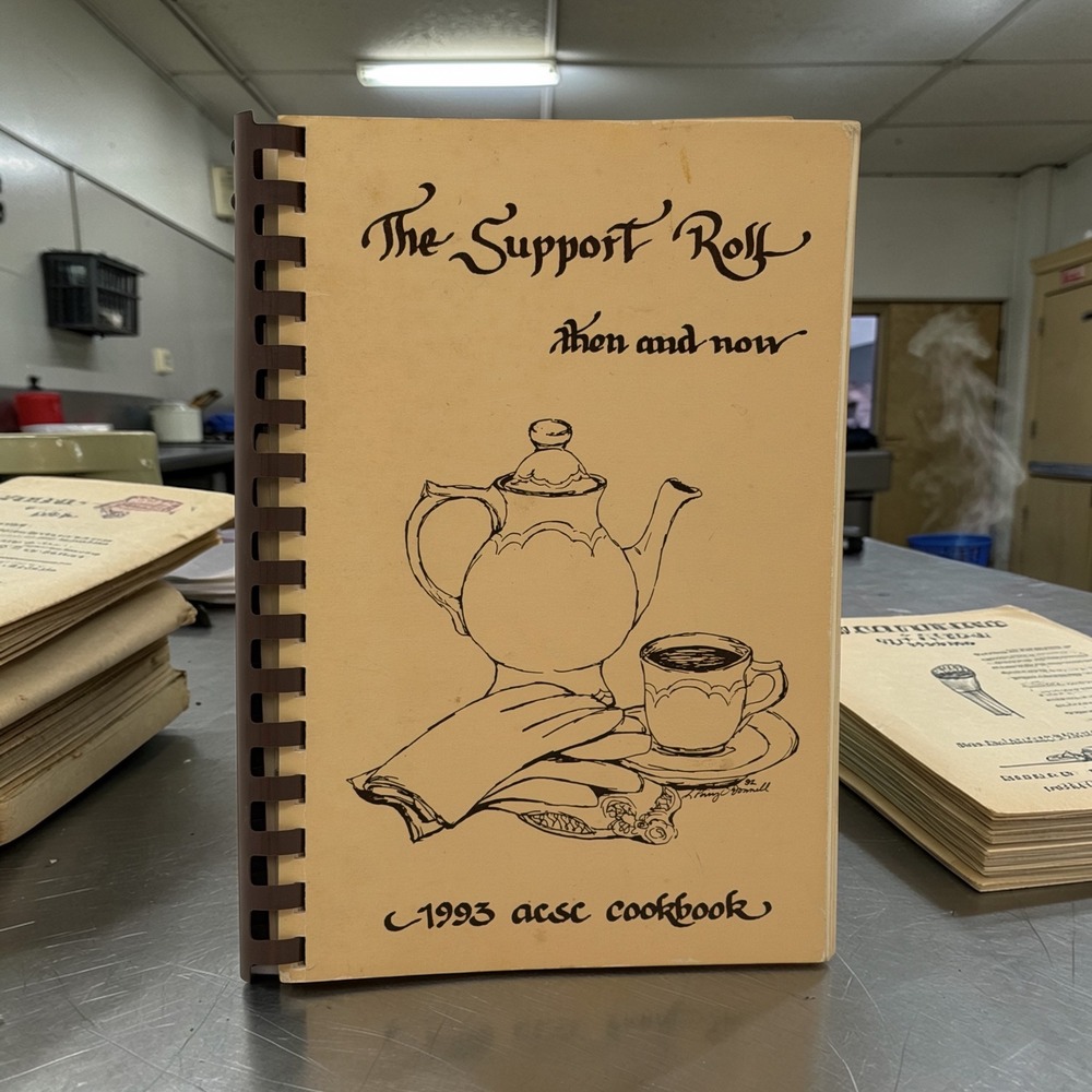 Vintage 1993 ACSC Cookbook The Support Roll Then and Now Air Force Military Base